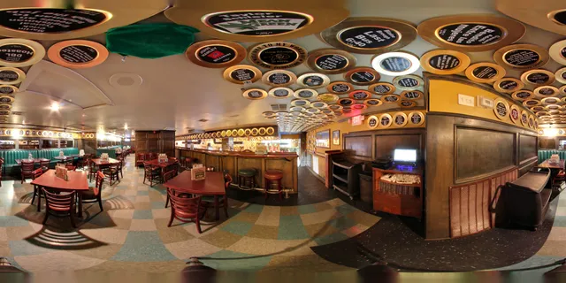 Flying Saucer Draught Emporium