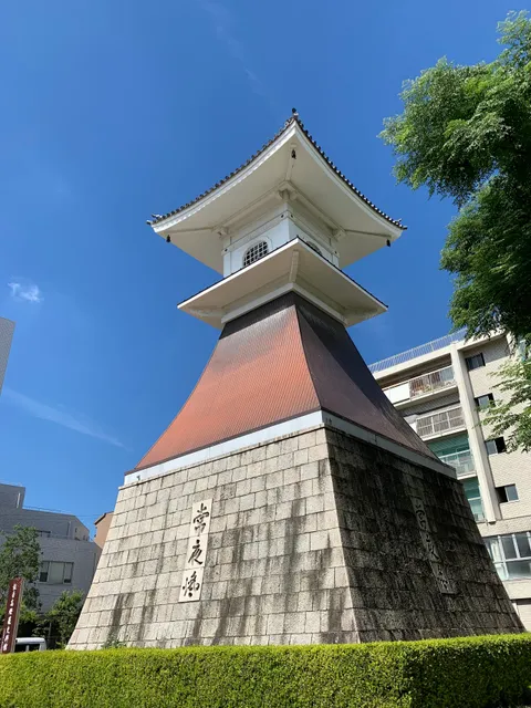 Sumiyoshi Lantern Tower