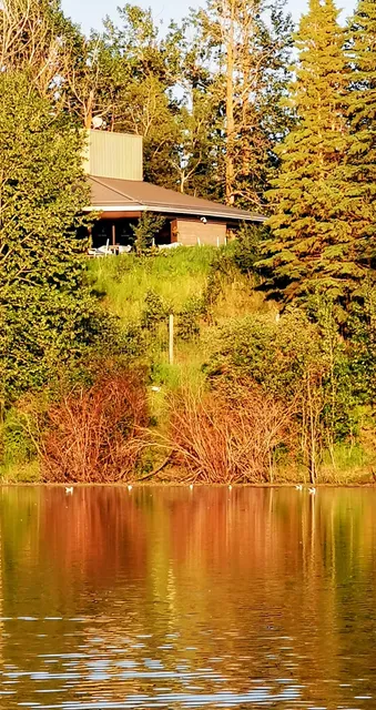 Astotin Lake Campground