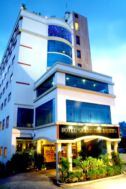 GRAND TIGA MUSTIKA HOTEL