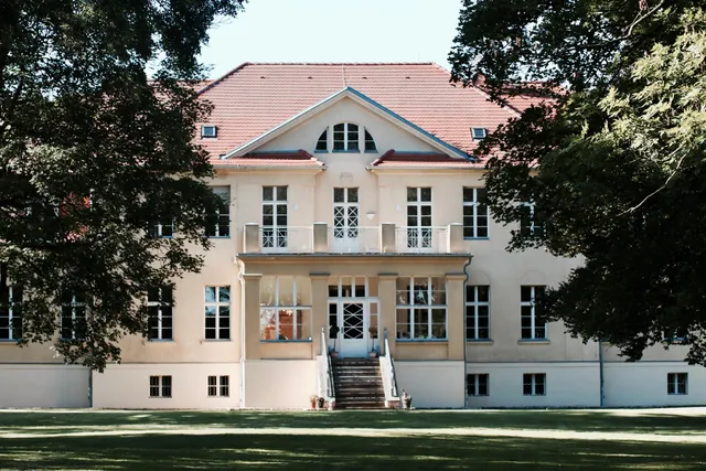 SCHLOSS GRABOW APARTMENTS, Resting Place & a Luxury Piano Collection Resort, Prignitz Brandenburg
