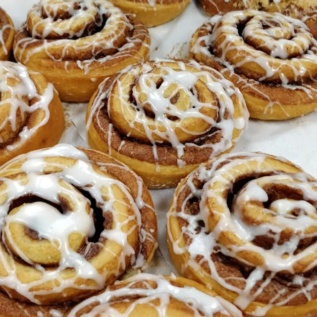 Roadrunner Coffee in 5151 Lobby