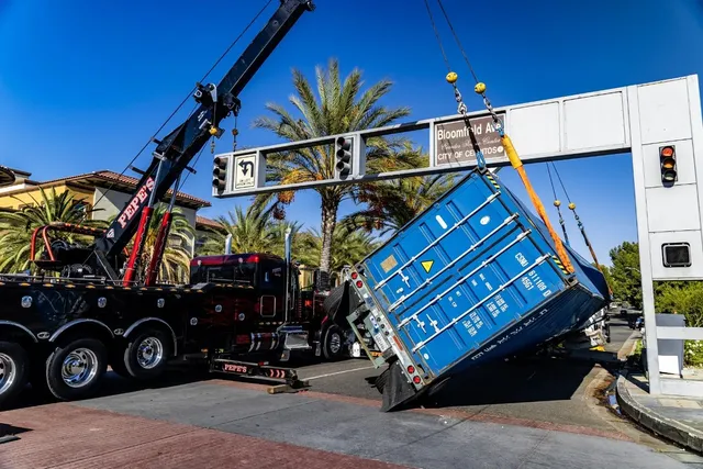 Pepe's Towing Service