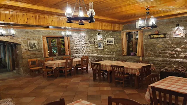 Το Πέτρινο Ταβέρνα