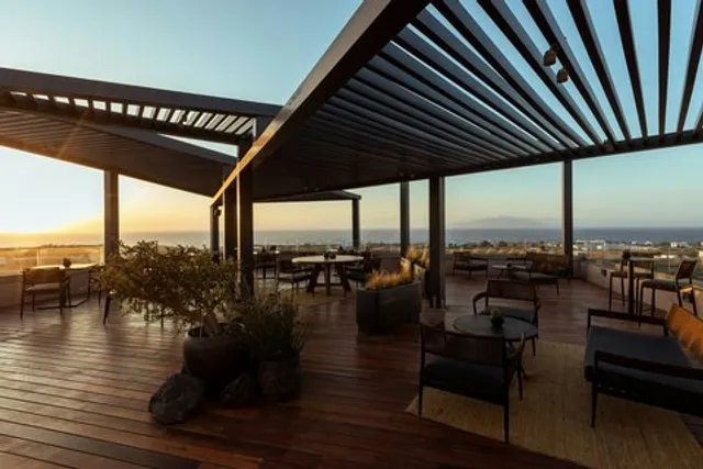 Domes Novos Santorini, Autograph Collection