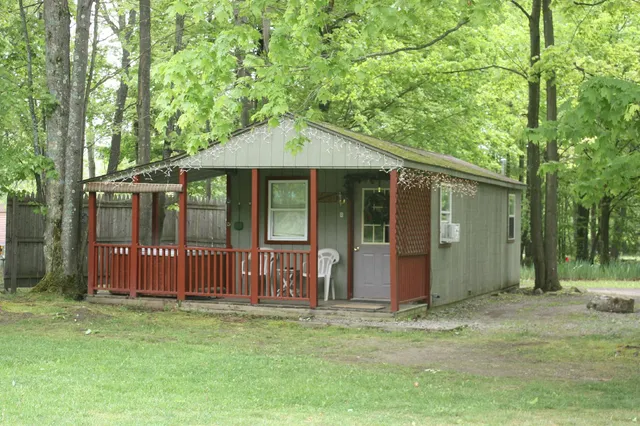 Forest Ridge Cabins and Campgrounds