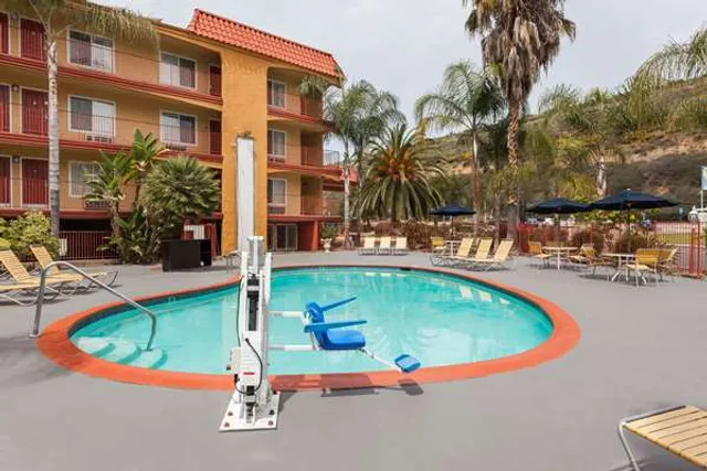 Days Inn by Wyndham Mission Valley/SDSU