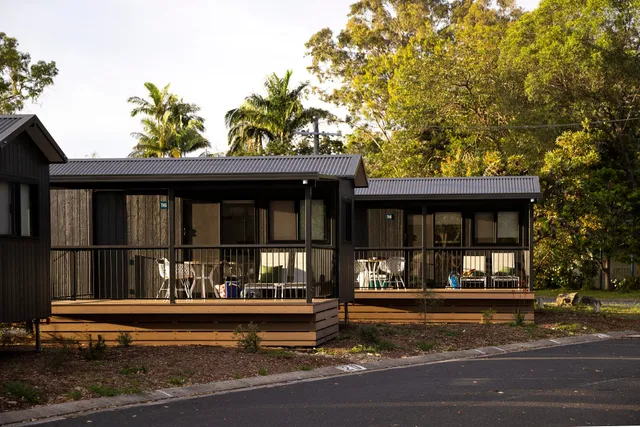 Reflections Ferry Reserve - Holiday Park