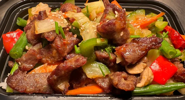 Munchiez 247! - Creative Culinary/World Food Court