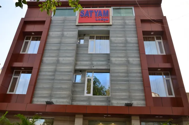 Satyam hotel