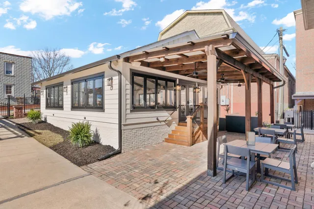 27 on Park Boutique Hotel & Venue