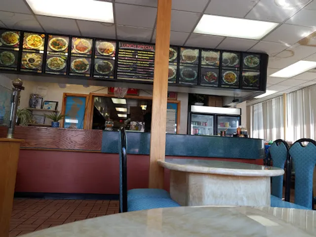 Main Moon Chinese Restaurant