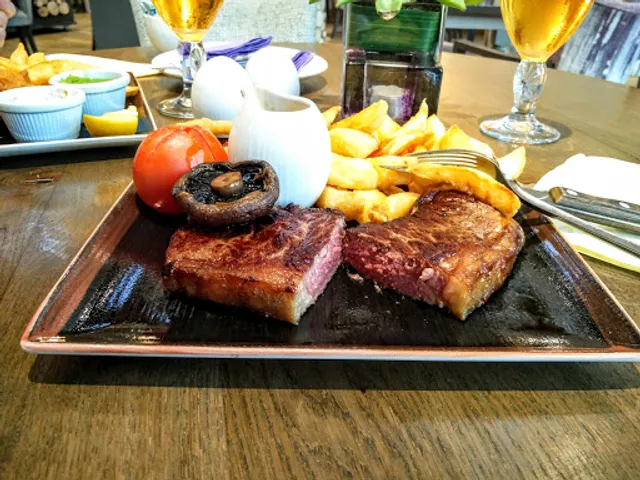 Ramblers Bar and the Candleroom