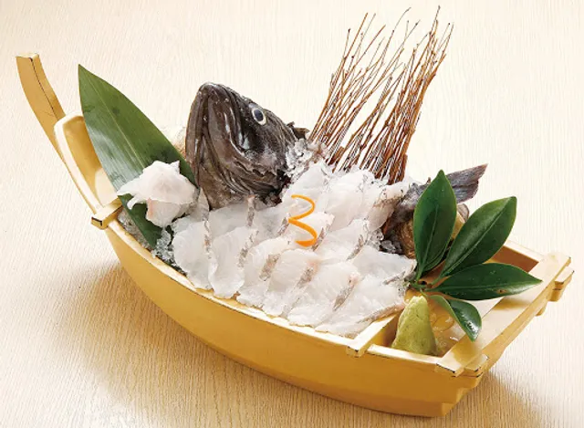 Kochira Marutoku Gyogyobu Main Store