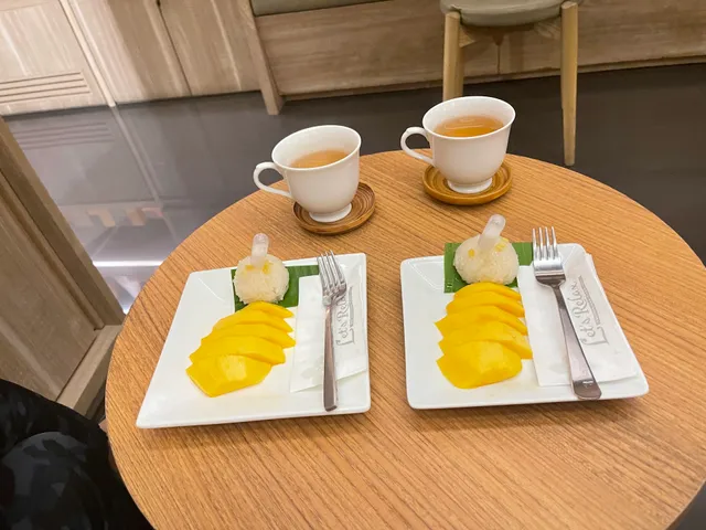 Let's Relax Spa Terminal 21 Asok