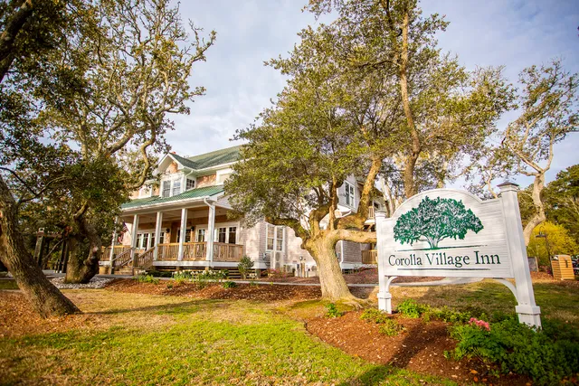 Corolla Village Inn