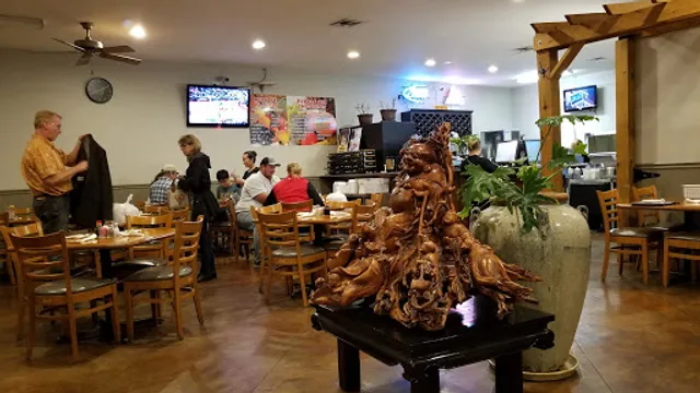 Happy Wok Asian Diner