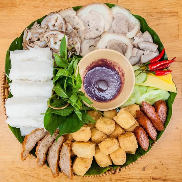 Quán Bia Cây Si Sốp Cộp