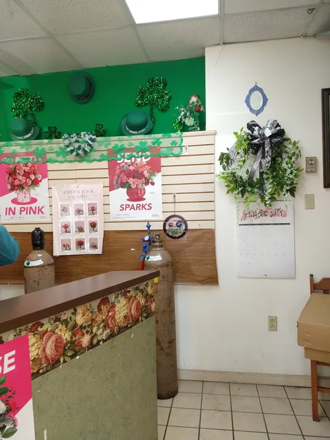 Charlotte's Flowers & Gifts