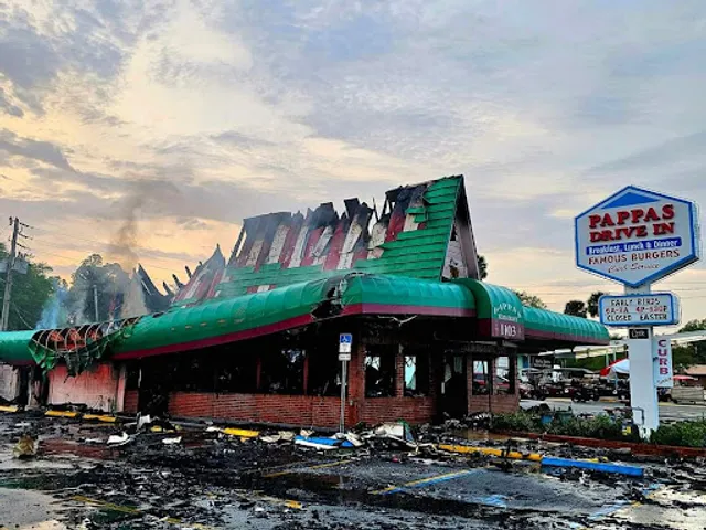 Pappas Drive-In & Family Restaurant