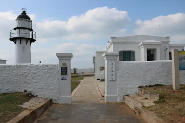 Yuwengdao Lighthouse 漁翁島燈塔