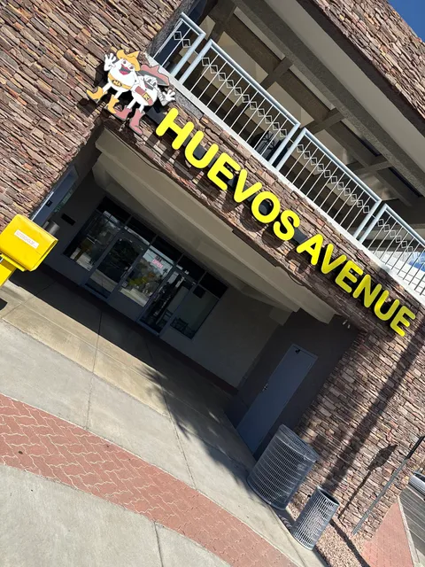 Huevos Avenue