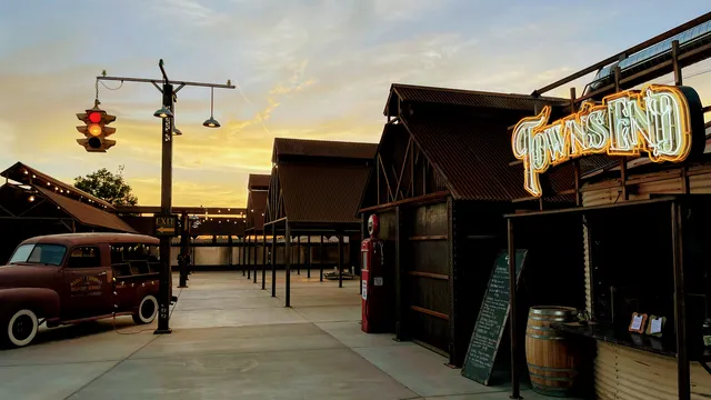 The Market @ Town's End