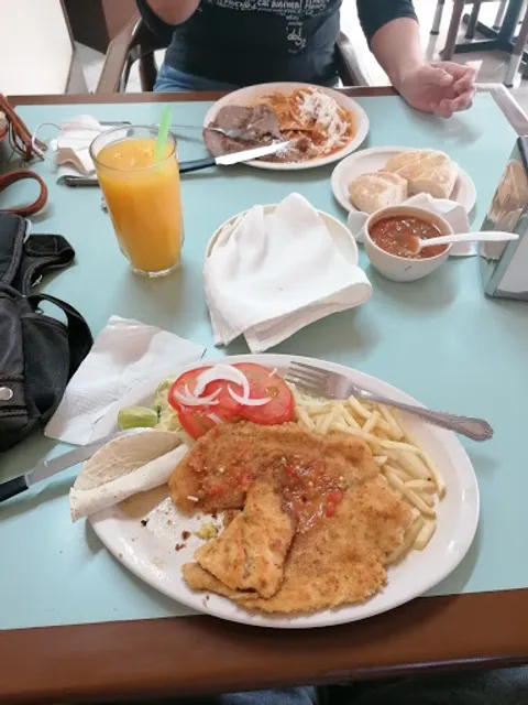 Restaurante LA ESCONDIDA