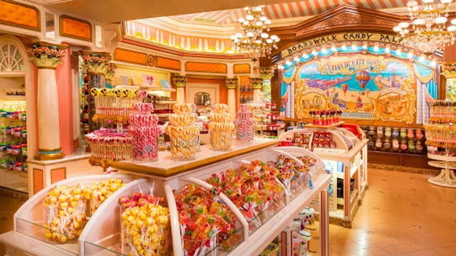 Boardwalk Candy Palace