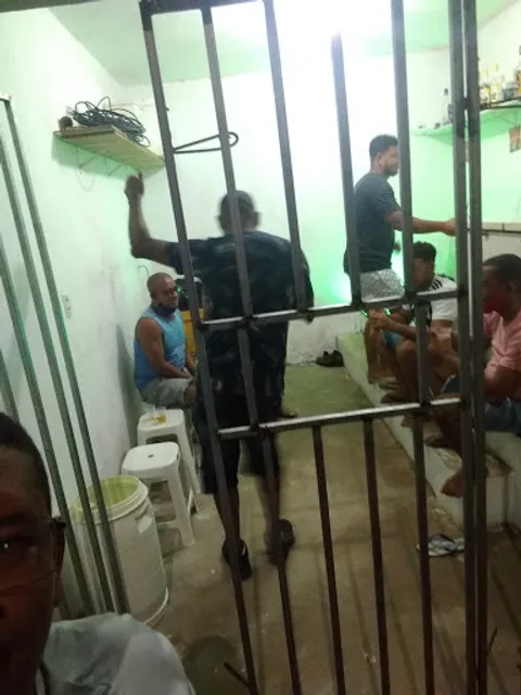 Upa 24h depósito de bebidas