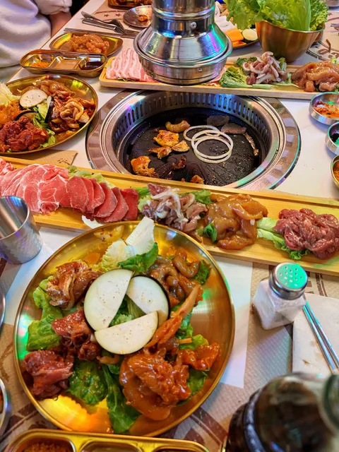 KOREAN BBQ FAFA BUFFET