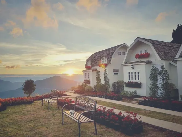 Moonlight Chateau (มูนไลท์ ชาโต้)