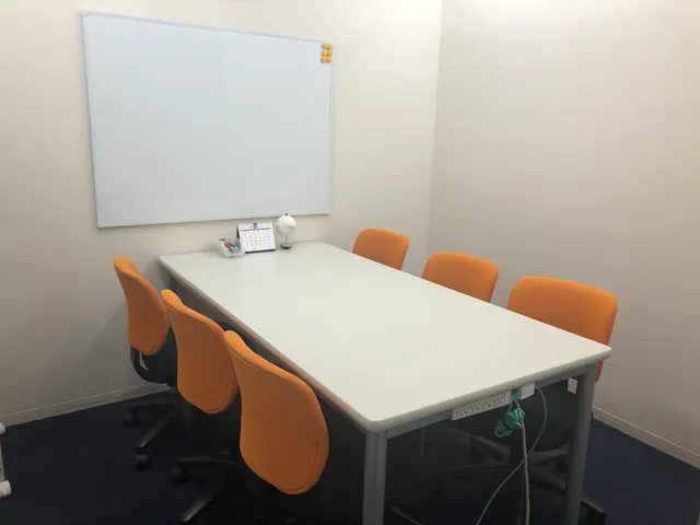 インスクエア上野