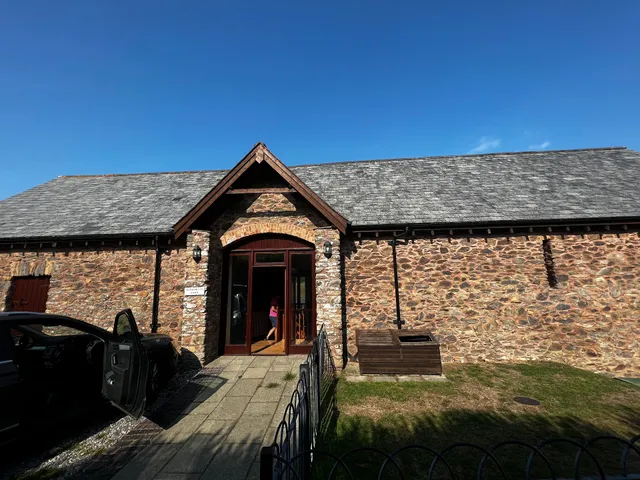 Yenworthy Barn & Yenworthy Mill