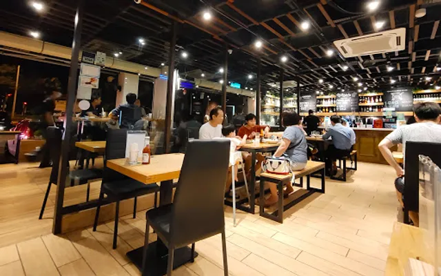 Uncle Don's (USJ Taipan)