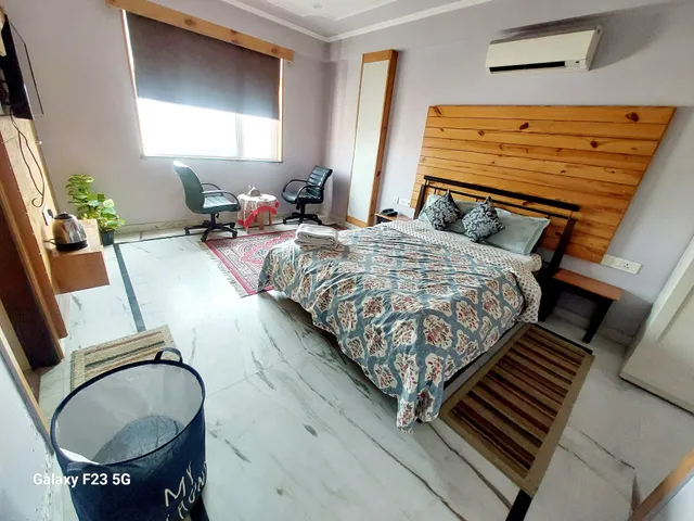 Jaipur The Lodge B&B