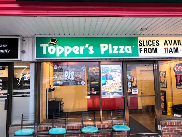Topper's Pizza — Orangeville