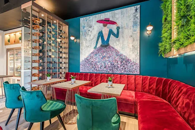 Creme de la Creme - Naples