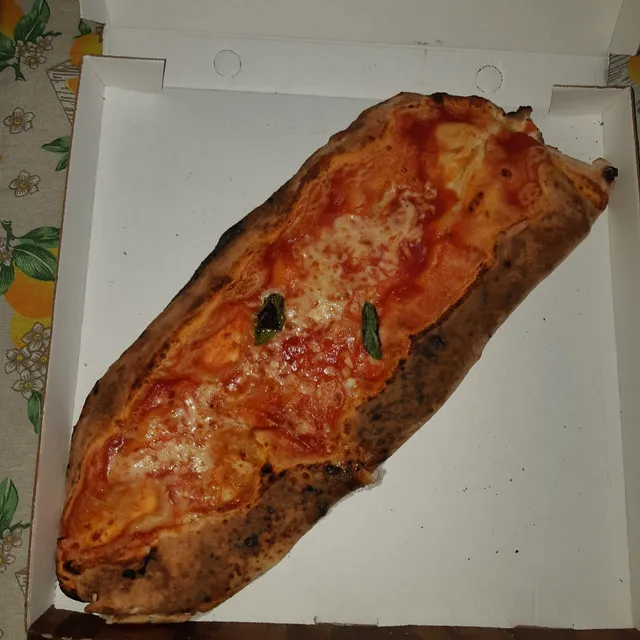 Pizzè da Enzo consegna a domicilio-Home delivery Pizza