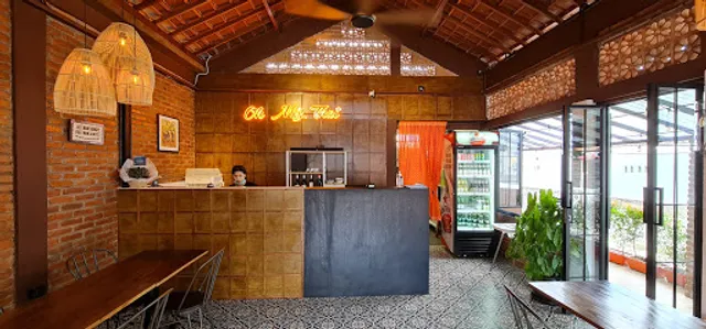 Oh My Thai- Batu Mejan, Padang Linjong