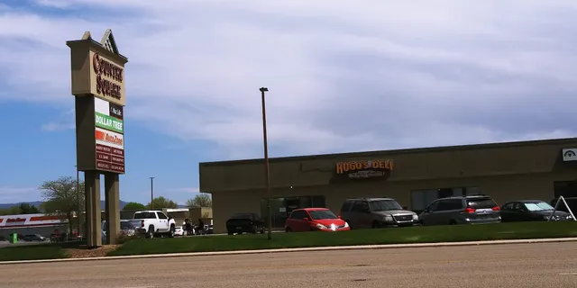 Country Square Shopping Center