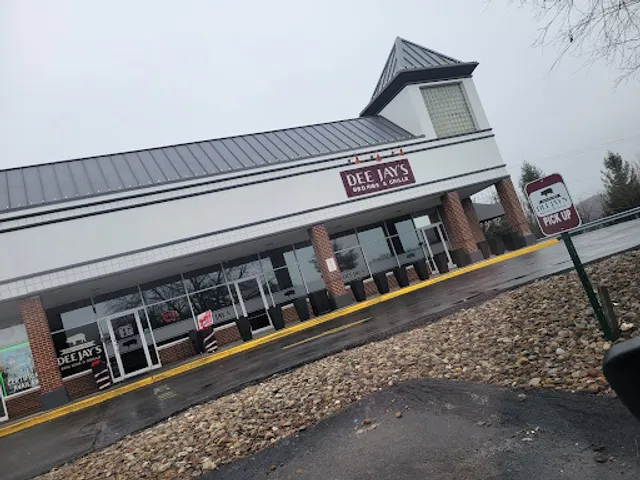 Dee Jay's BBQ Ribs & Grille - Wexford