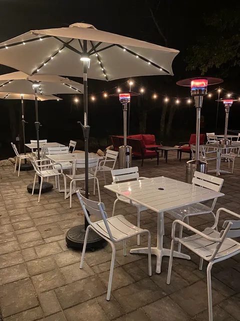 Strong’s Public House & Patio