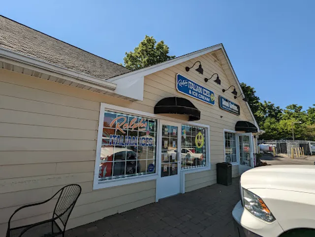 Ralph's Italian Ice & Ice Cream