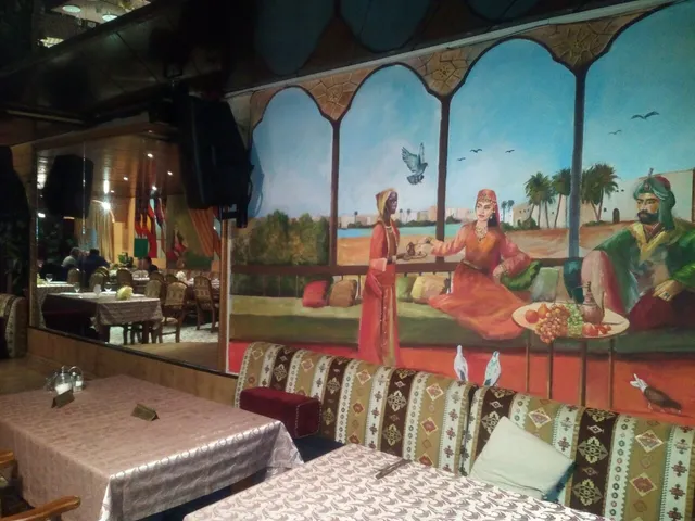 Scheherazade, Restaurant