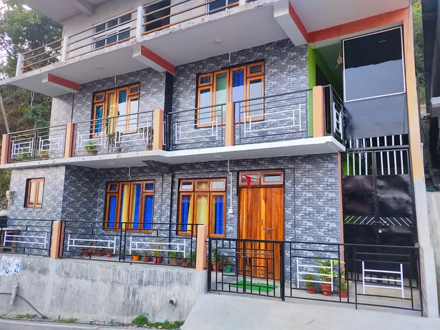 Laxmi Homestay & Restaurant