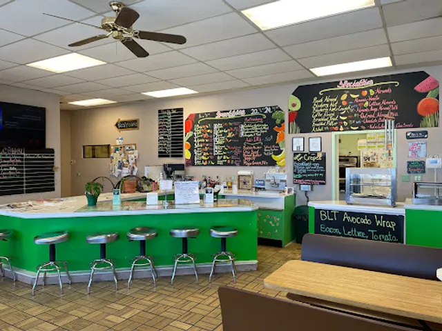 Smoothy's Juice Bar