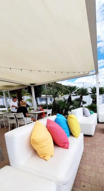 ZERO FOOD EXPERIENCE