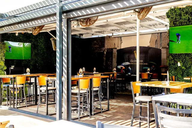 Connors Public House