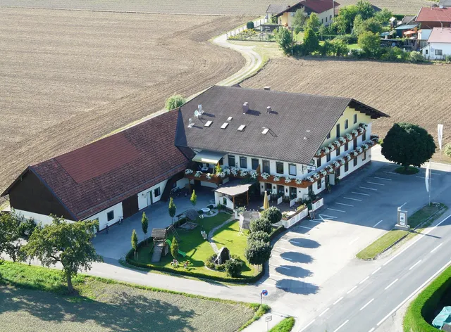 Gasthof-Hotel-Mittelpunkt-Europa